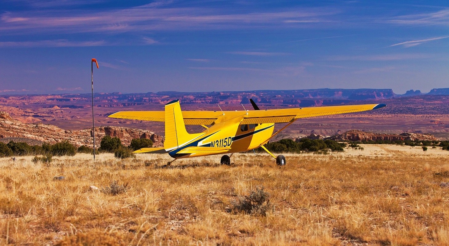 Cessna 180 Skywagon in Southern Utah - Sorrel River Ranch