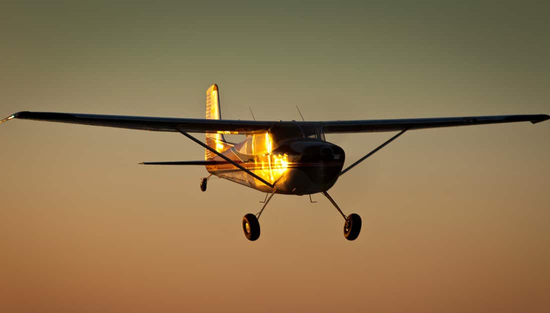 A Cessna Skywagon in flight - Is General Aviation Finally Getting Third Class Medical Reform?