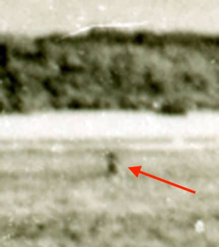 Blow up of the Bevington Photo, part of the evidence in the Amelia Earhart disappearance