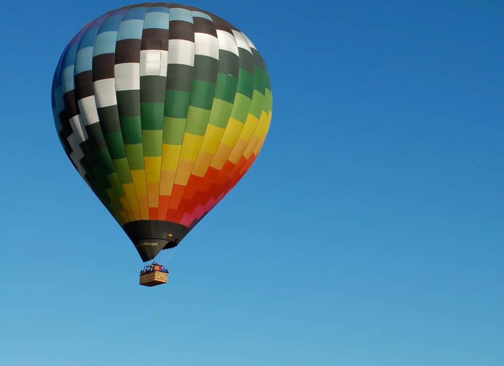 Hot air balloon in flight - NTSB Holding an Investigative Hearing for Lockhart, TX Balloon Accident