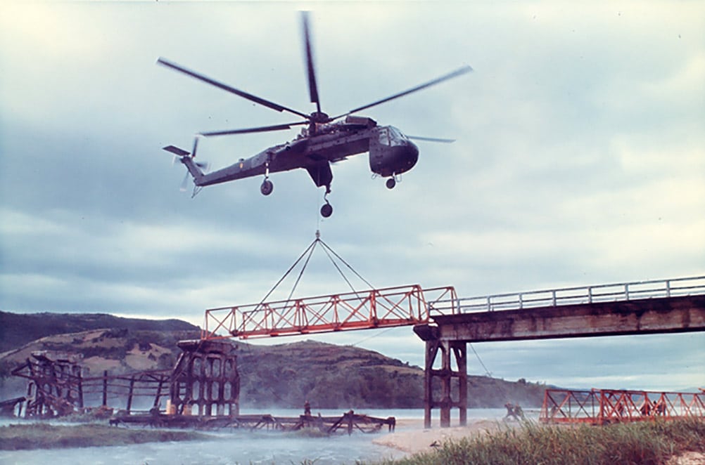 Sikorsky CH-54, a definitive skycrane model