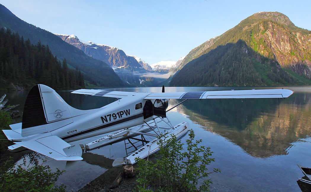 de Havilland Beaver on floats, at a secret Alaskan fishing spot