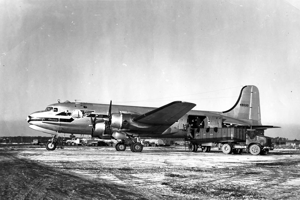 C-54 Skymaster - Aircraft of the Berlin Airlift