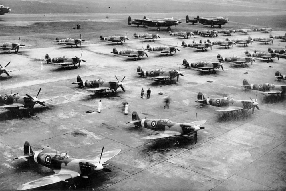 The runway at Castle Bromwich, loaded with Supermarine Spitfires, many assembled in a shadow factory.