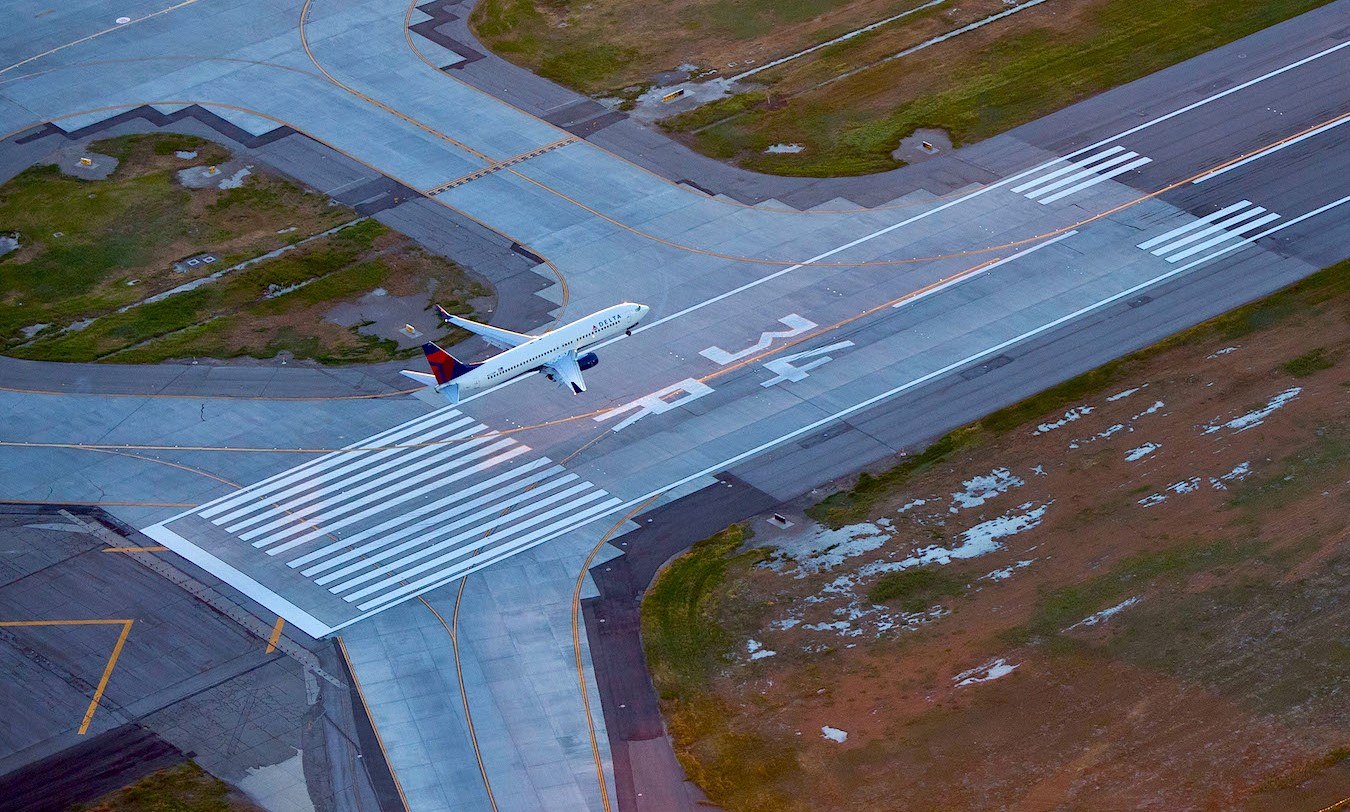 Airliner landing at Salt Lake International - Enjoy Your FAA Ramp Check