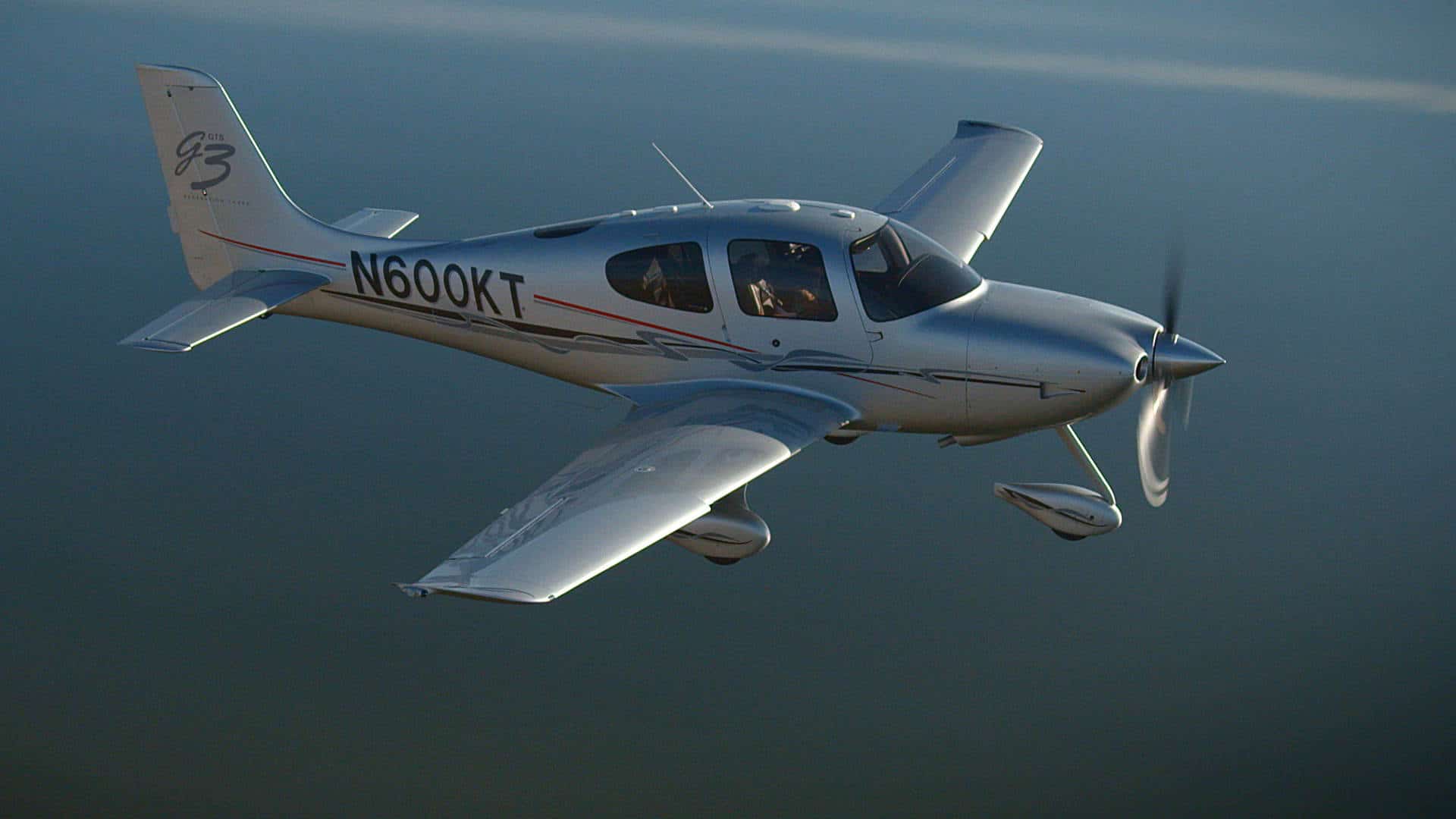 A Cirrus SR22 GTS in flight.