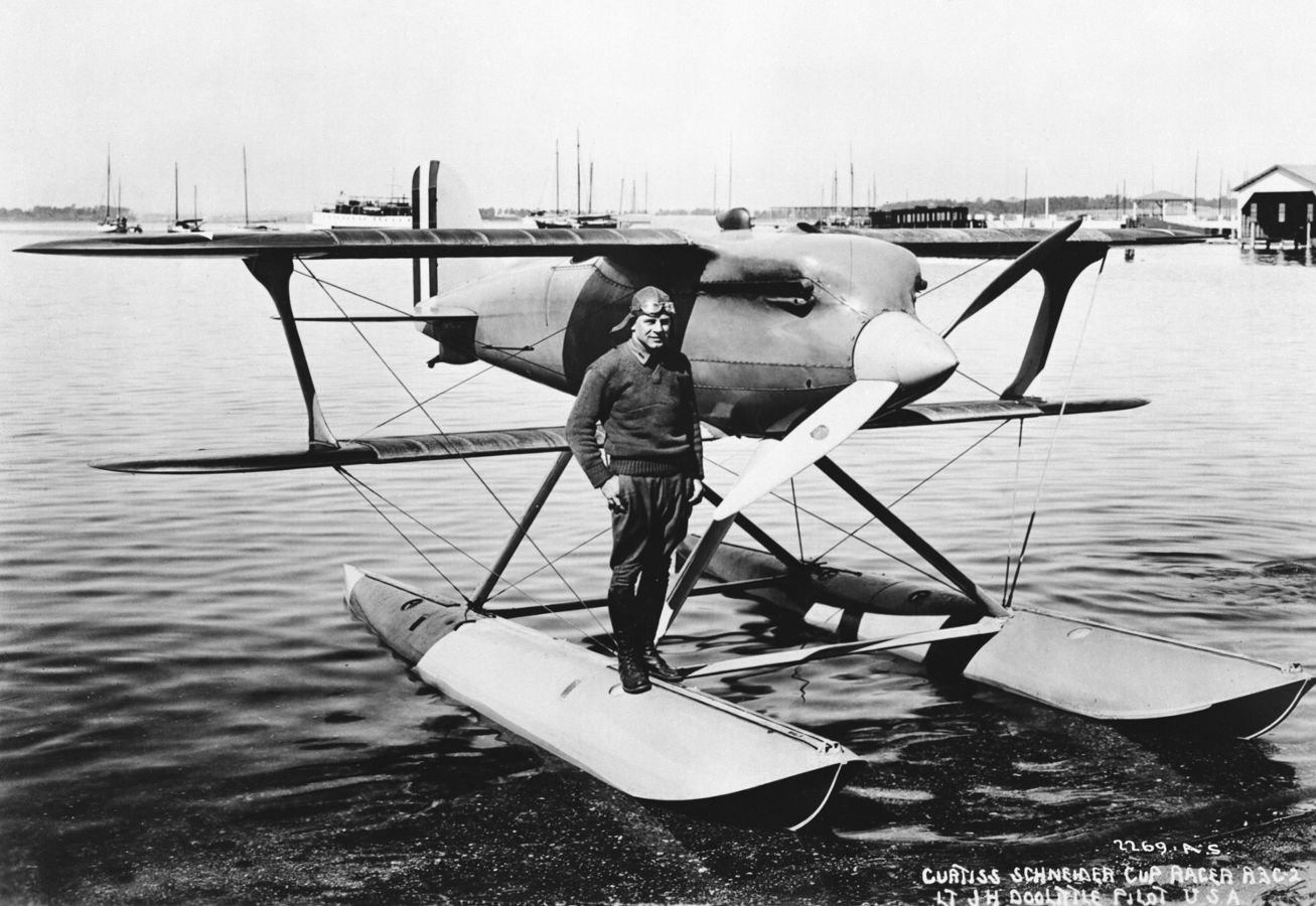 Jimmy Doolittle and the seaplane he used to win the Schneider Cup.