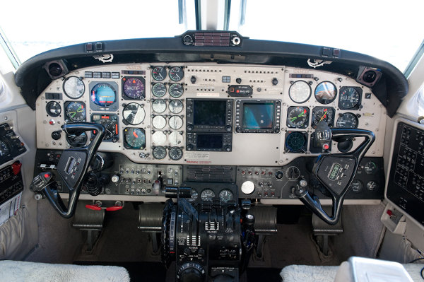 Beechcraft King Air 200 Instrument Panel