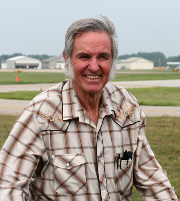 How Dick Rutan and Burt Rutan Changed Aviation – Disciples of Flight