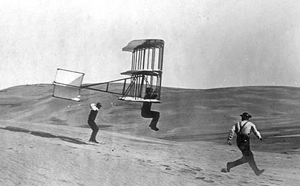 The three surface oscillating wing glider, tested by Augustus Herring