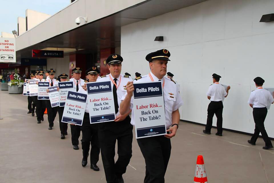 UPDATE Delta Pilots Ratify New Collective Bargaining Agreement