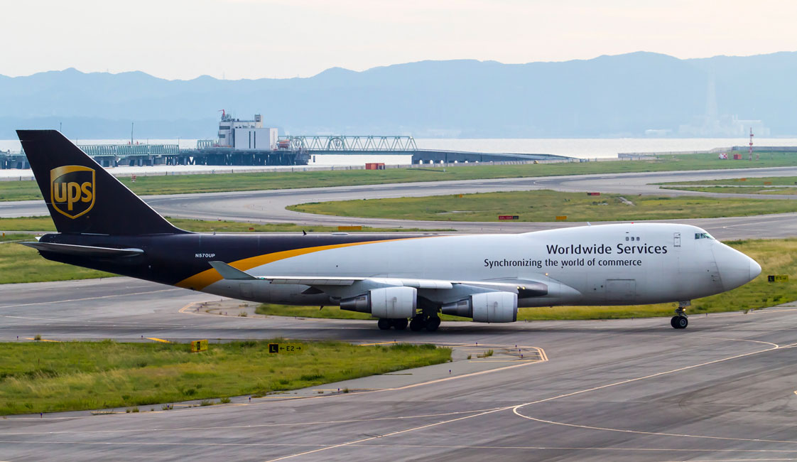 UPS Airlines Boeing 747 on runway - UPS Pilots reach new agreement with airlines