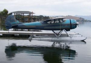 cessna 195 businessliner on floats