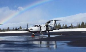 surfair landing at truckee tahoe airport